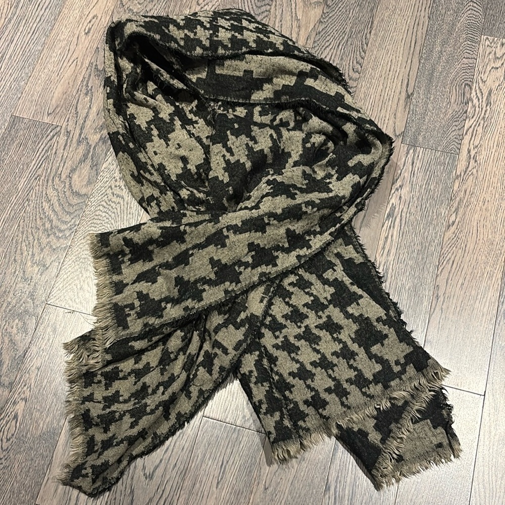 Look Diamond Mosaic wool grey Reversible Blanket Scarf